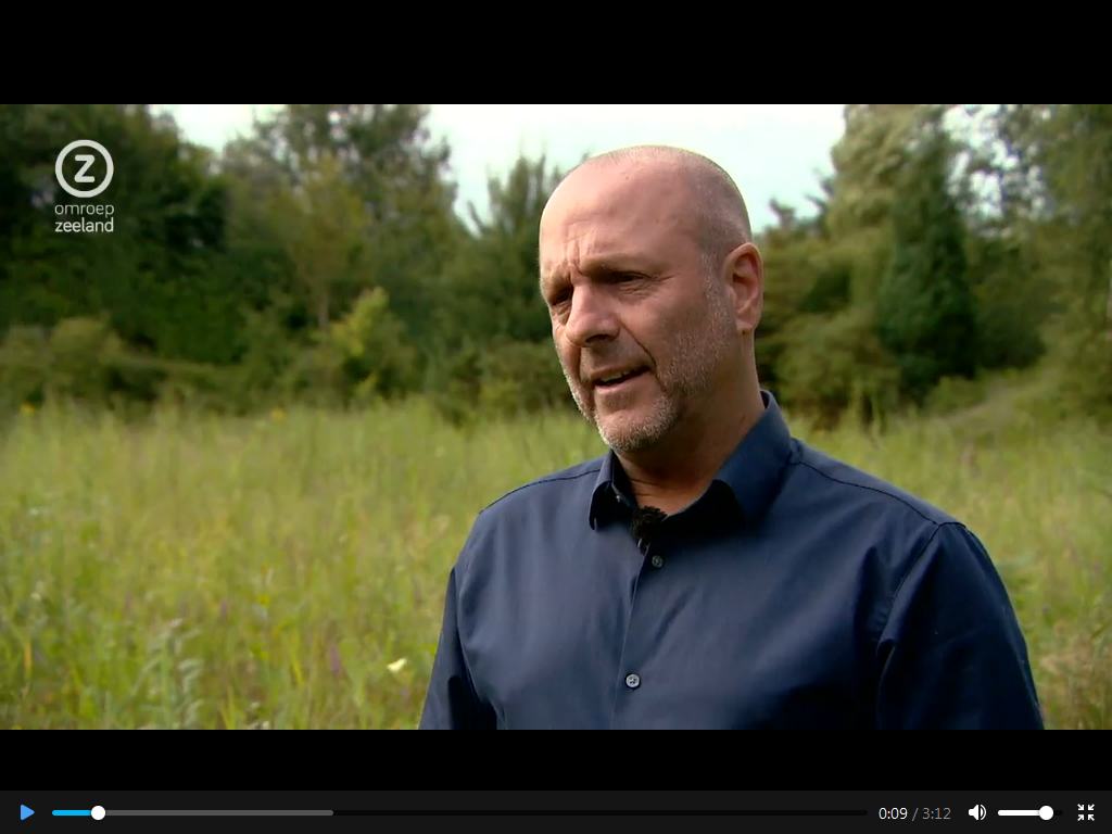 Still uit video van bron: https://www.omroepzeeland.nl/nieuws/13878584/terneuzense-jeroen-53-is-nu-boer-in-masai-land