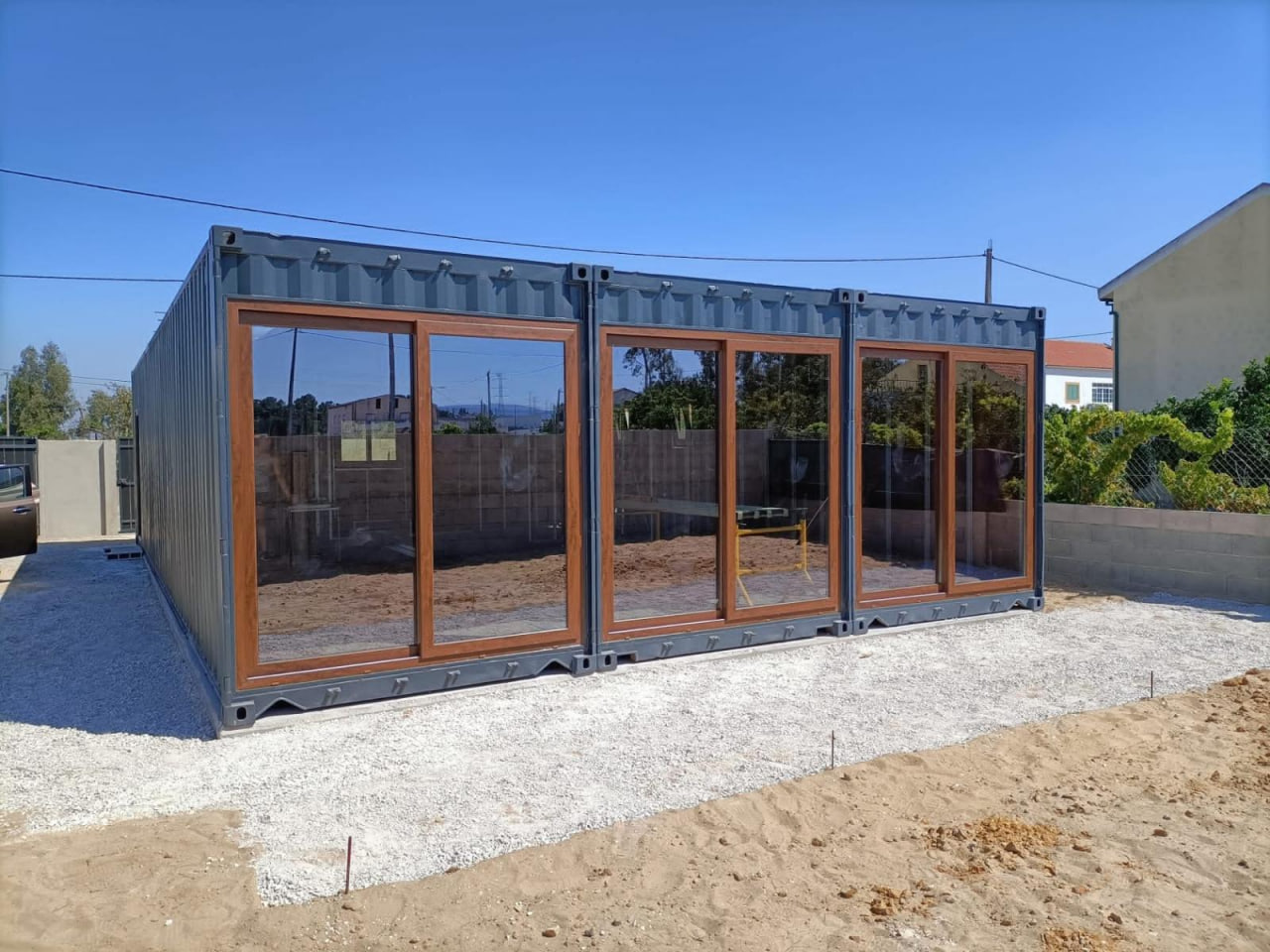 Bron foto: https://www.martinvrijland.nl/nieuws-analyses/de-kogel-is-door-de-kerk/